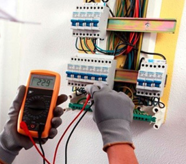 Khắc phục các sự cố về điện: Chạm/ chập, rò/ rỉ về điện, ổ cắm, CP tủ điện...